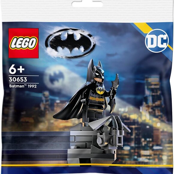 New LEGO 30653 DC Batman 1992 Minifigure Gift Stocking Stuffer Contains 40 Piece - Picture 4 of 10